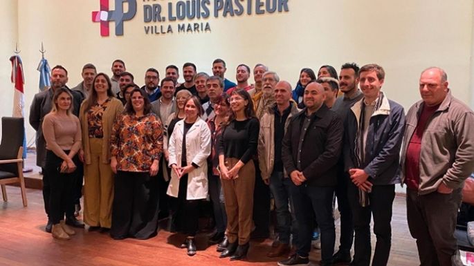 El Pasteur, abierto a la región