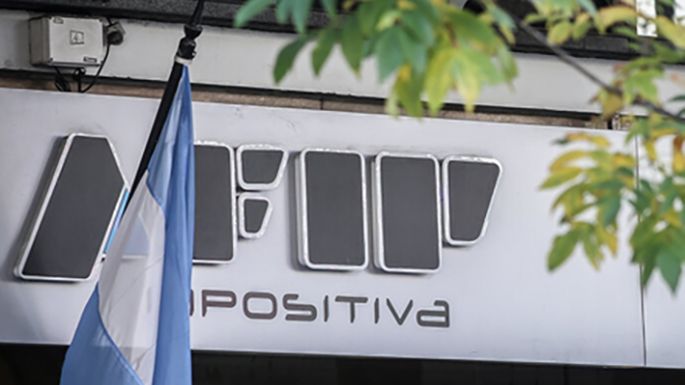 El Gobierno anunció la disolución de la AFIP