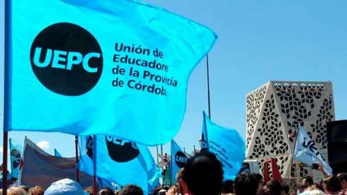 Casi la mitad de los docentes tiene un segundo trabajo