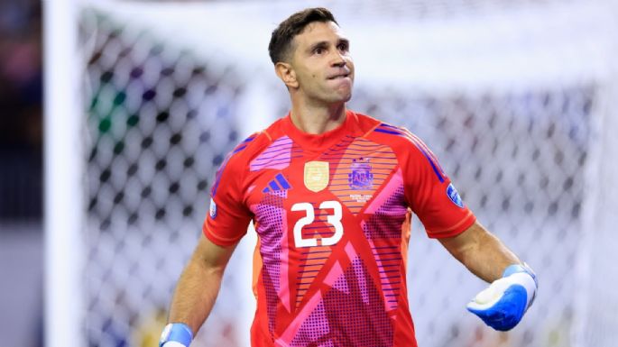 Gracias al "Dibu", Argentina venció por penales a Ecuador y está en las semifinales