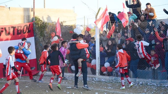 Domingo de festejos en las dos Villas y la región