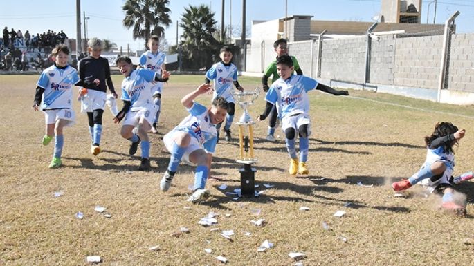 Domingo de festejos en las dos Villas y la región