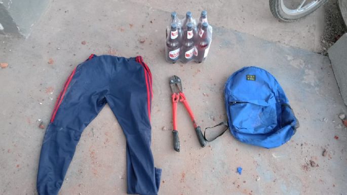 Detuvieron a un hombre por robar cervezas en un comercio