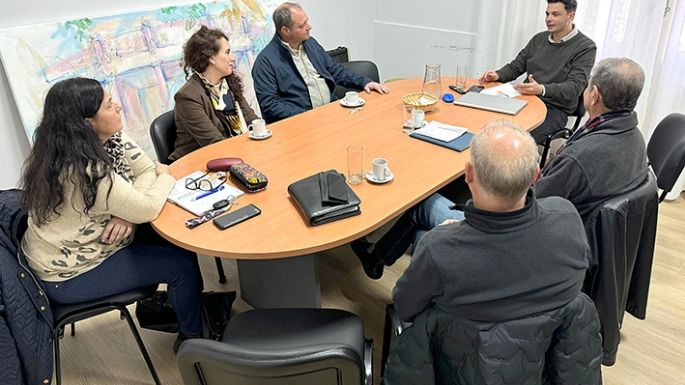 Los colegios profesionales serán fuente de consulta