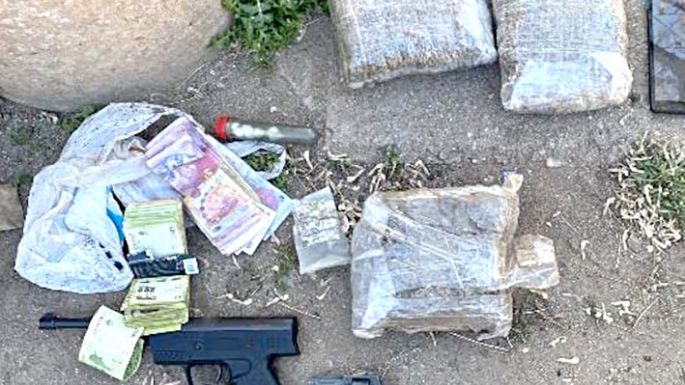 Allanaron una vivienda por un asalto y encontraron “ladrillos” de marihuana