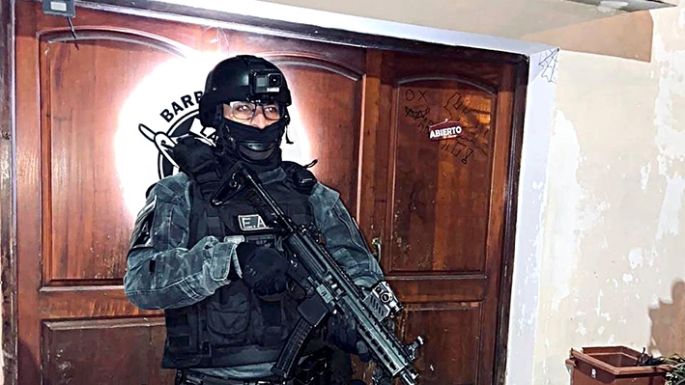 Un peluquero y un “delivery” detenidos por vender drogas