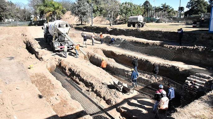 Comenzó el hormigonado en la obra del histórico túnel de la ciudad