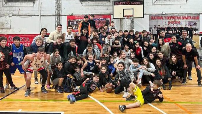Gran triunfo de Sparta y ajustada caída de Unión