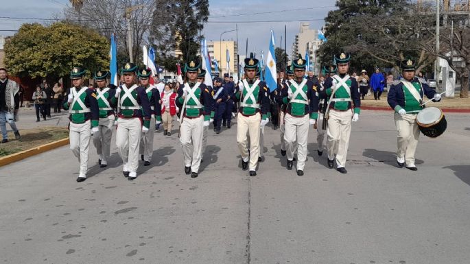 Acto y marcha para conmemorar el Éxodo Jujeño