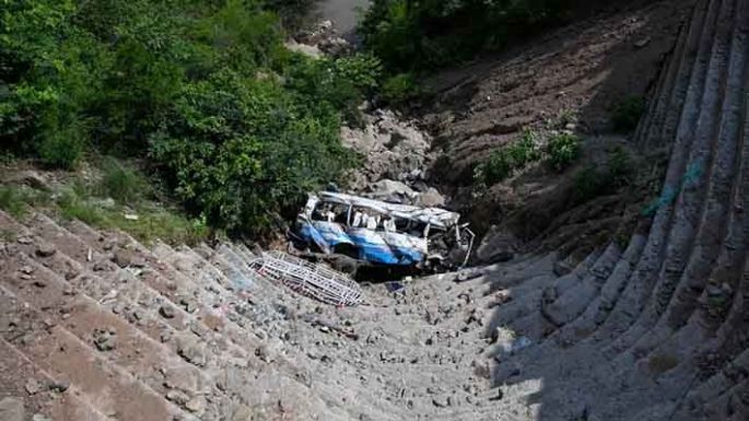 Al menos 36 muertos y más de 30 heridos en dos accidentes de autobús en Pakistán