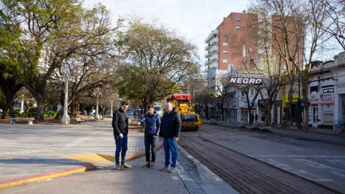 Accastello supervisó repavimentaciones