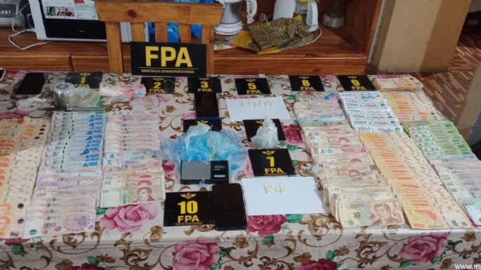 Secuestraron cocaína y más de $200 mil en una vivienda