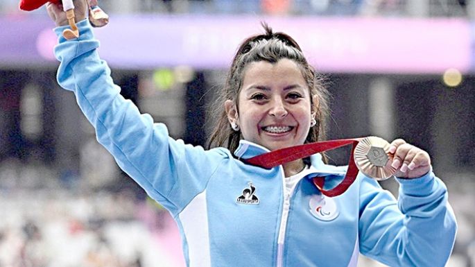 Dos medallas de Bronce en atletismo y en taekwondo