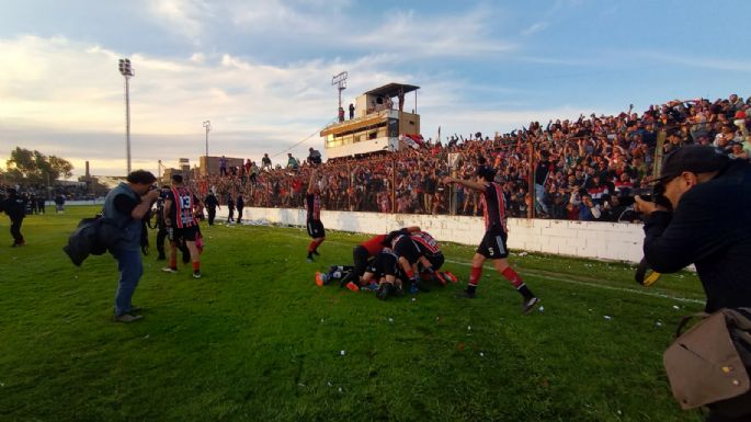 Alem se consagró campeón en una final histórica