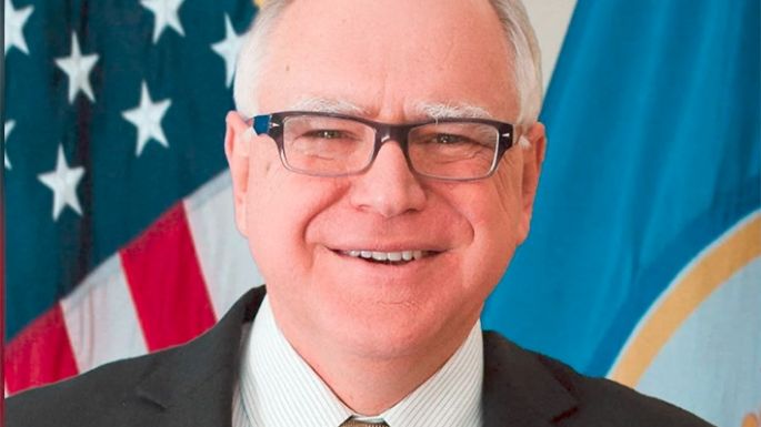 Kamala Harris eligió a Tim Walz como su compañero de fórmula