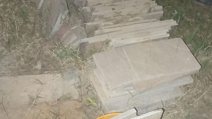 Un hombre quedó detenido por robar baldosas a un vecino