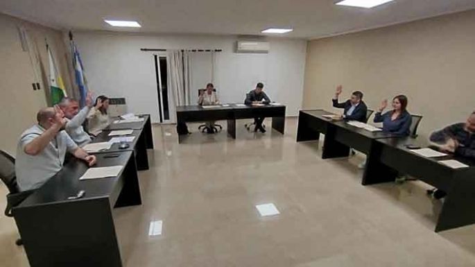 Aprobaron un nuevo organigrama y evitaron aplicar la Carta Orgánica