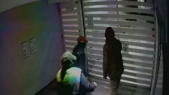 Intentaron robar tres veces en un complejo y los vecinos los escracharon