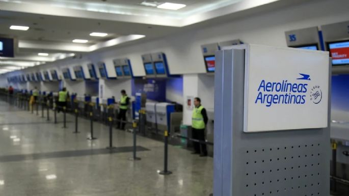 Se agrava el enfrentamiento entre el Gobierno y los gremios aeronáuticos