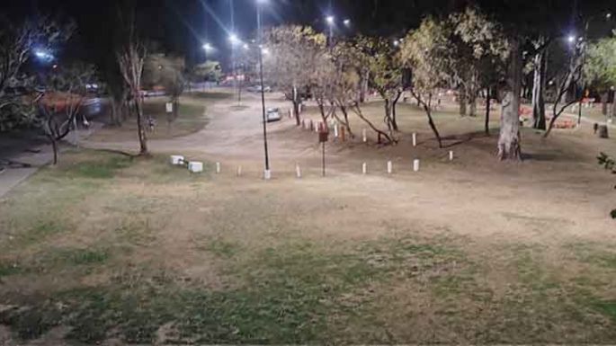 Colocan luces en la costanera