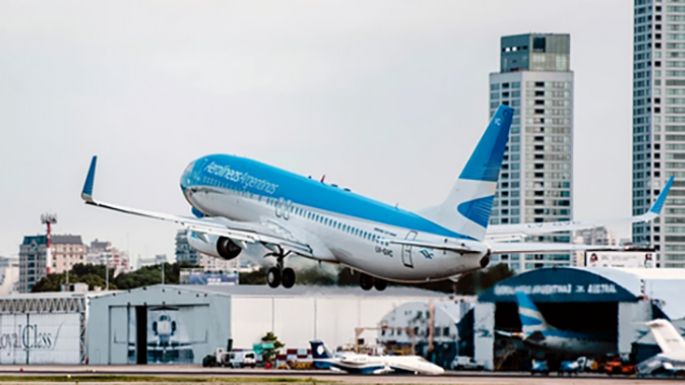 El Gobierno llevará a Diputados  la privatización de Aerolíneas