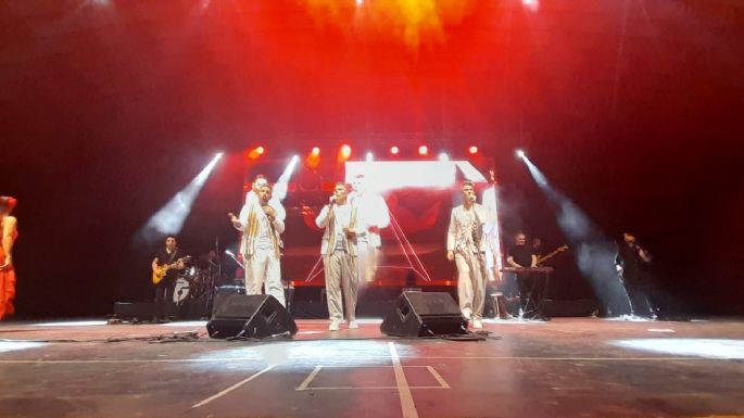 Destino San Javier le cantó a Villa María en su aniversario