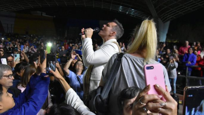 Destino San Javier le cantó a Villa María en su aniversario