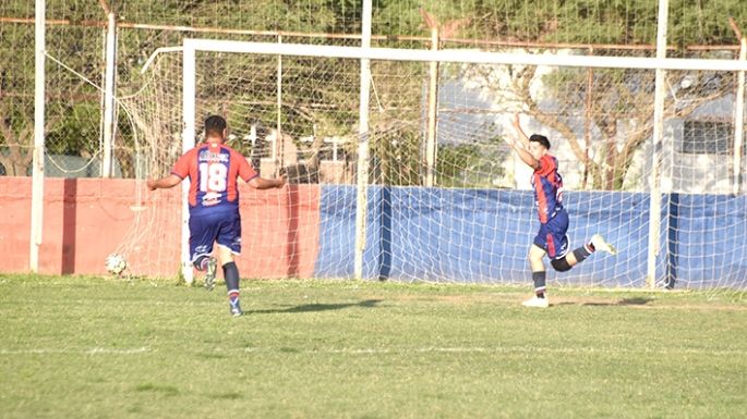 Al Santo le bastó con un grito