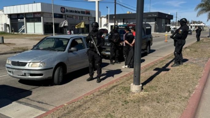 Circulaban con drogas cerca de la cárcel local y los detuvieron