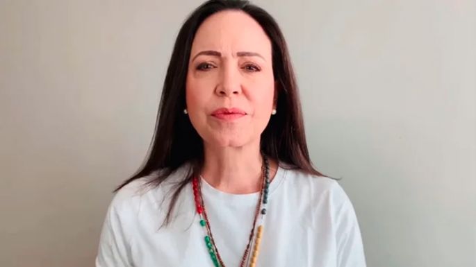 “La democracia está muy cerca”