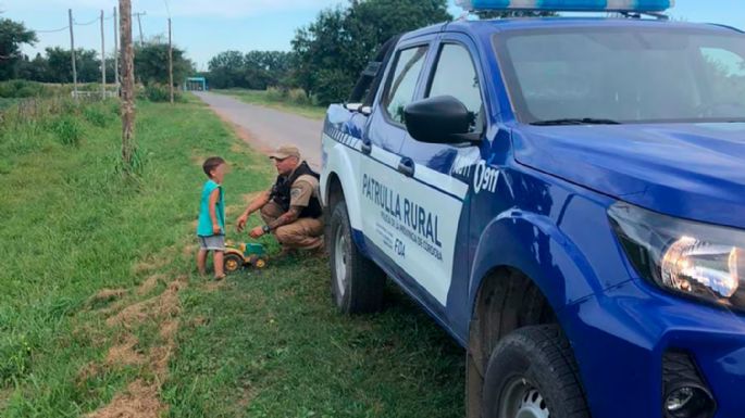 Encontraron a un niño de 2 años deambulando solo