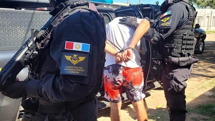 Narcomenudista detenido con marihuana en su casa