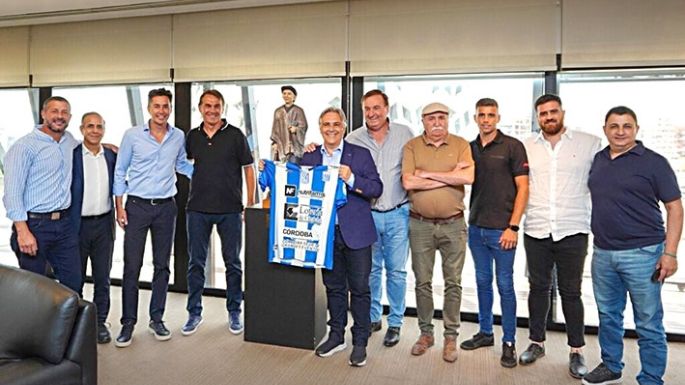Contra Boca, con apoyo