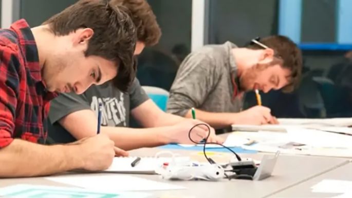 Hay becas para la educación superior