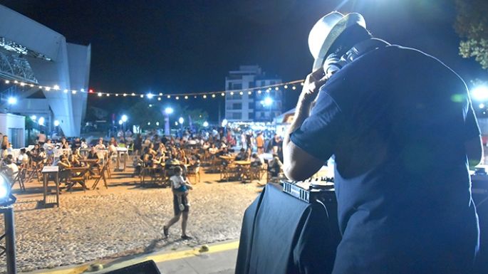 Música en el lago