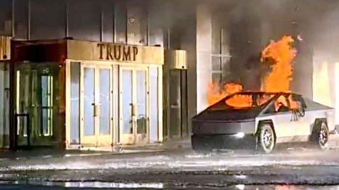 Explotó un Cybertruck en el hotel de Trump