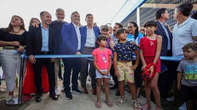 Llaryora y Passerini habilitan Polideportivo