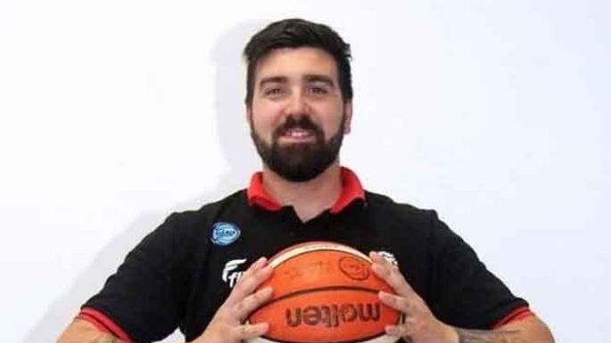 Franco Fazeuilhe sigue en Ameghino