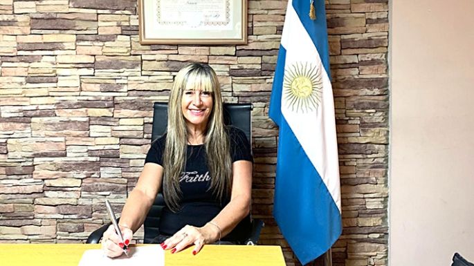 “Me encanta ser escribana”