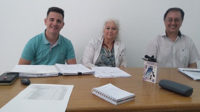 Proyecto para desfibriladores en clubes y escuelas