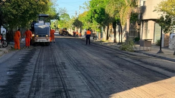 Repavimentan una cuadra de calle Entre Ríos en el centro