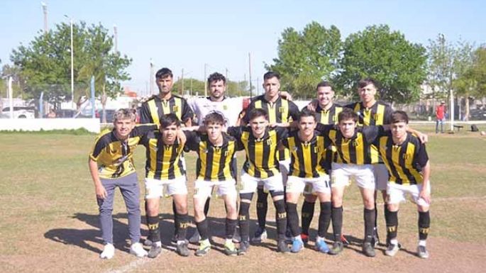 Noches de definiciones en el fútbol doméstico