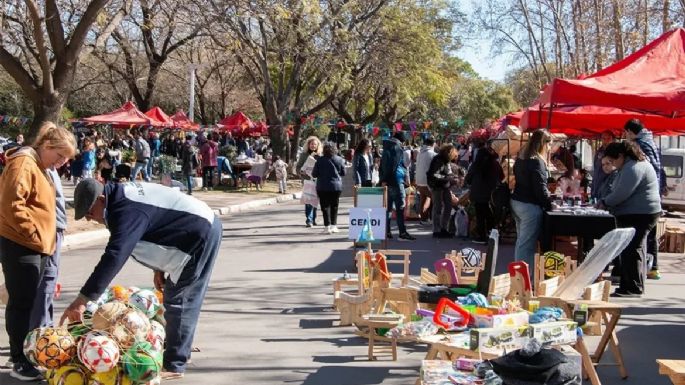 El Mercado de Abaratamiento llega a barrio Las Playas