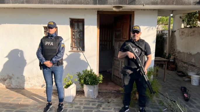 Allanamientos por presunto acopio de armas de guerra en Villa María