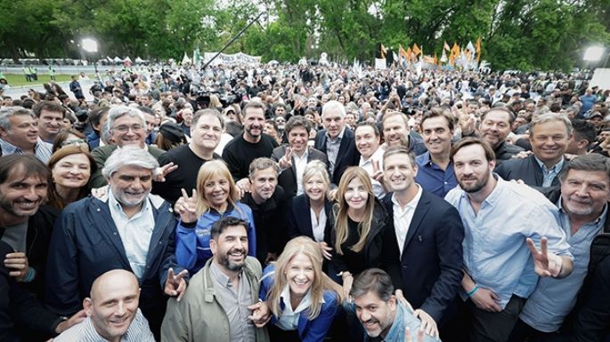 “Milei fue a pedir la escupidera”