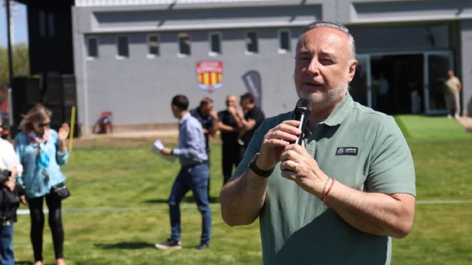 Española inauguró su nuevo estadio de fútbol con capacidad para 6.000 personas