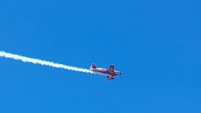 El Festival Aeronáutico vivió una jornada a pleno y continúa este domingo