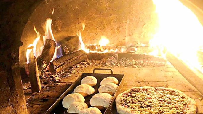 Siguen los talleres de pasta, horno de barro y cerámica