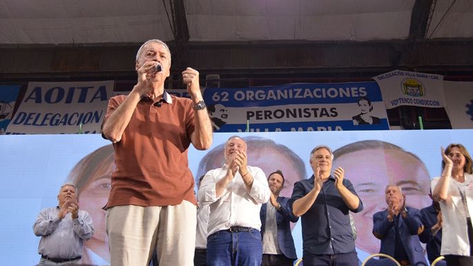 Un club colmado coronó la campaña  de Schiaretti en el departamento