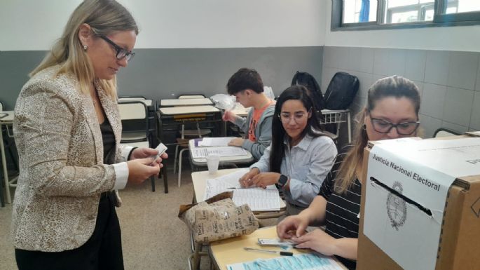 Vanina Tealdi marcó la ausencia de presidentes de mesa